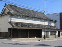 中邸